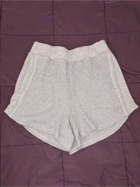 aerie Light Gray Waffle Knit Lounge Shorts Size small